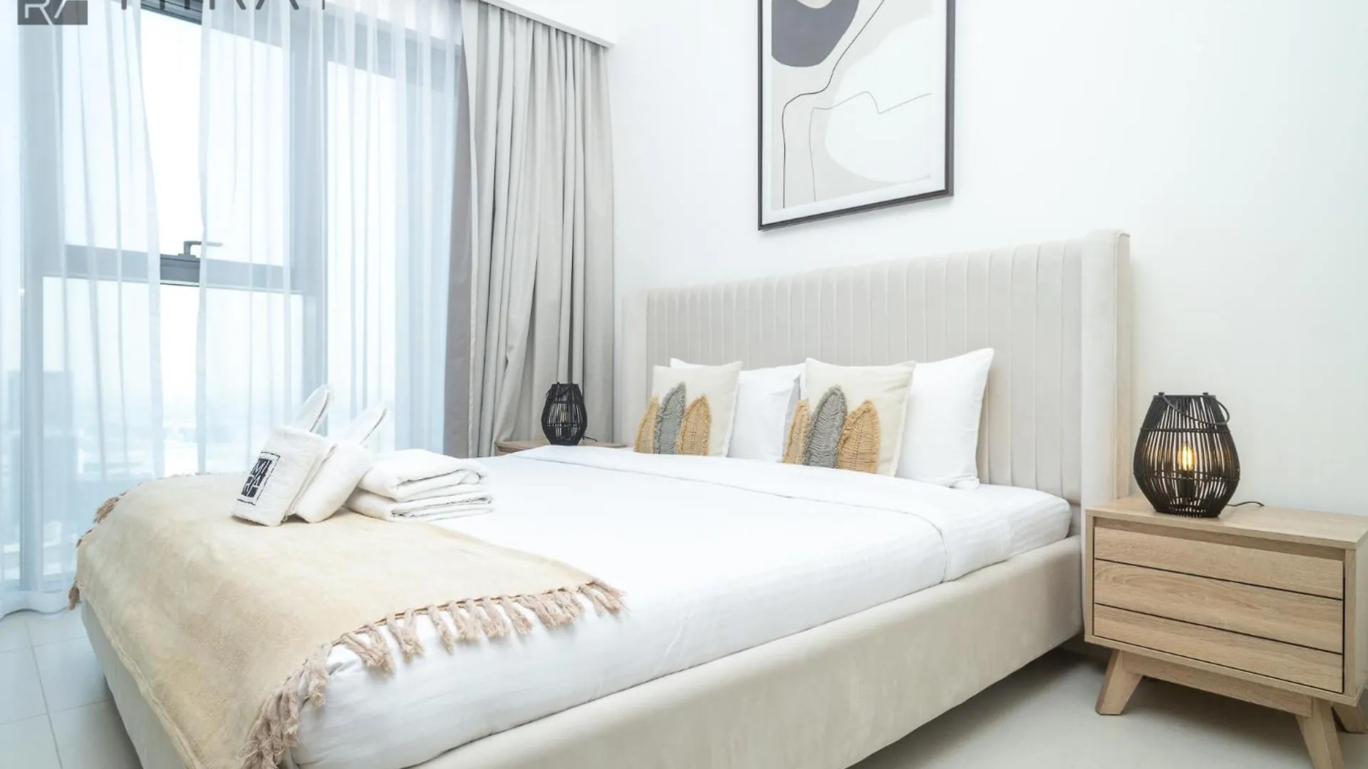 Mira Holiday Homes - Luxury 2 Bedroom In Burj Royale Close To Burj Khalifa Dubai 0*,